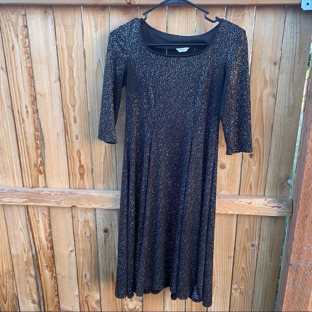 Formal Fashion Inc dress mid sleeve pull over sparkle ties in back size 00